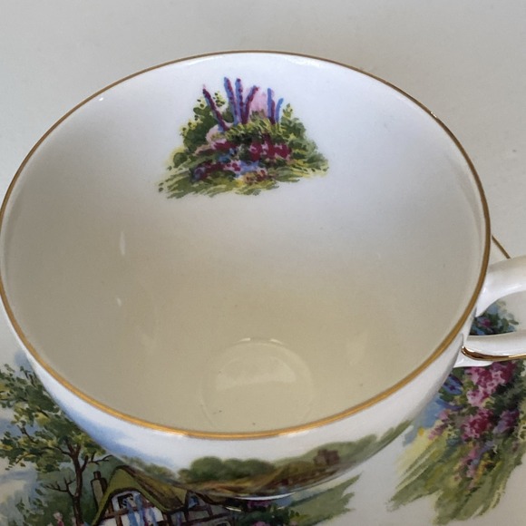 Vintage Royal Vale Teacup & Saucer Cottage Scene & Gardens - Bone China England - Picture 3 of 15